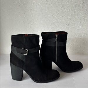 MIA Heritage Eileen Black Leather High Heel Ankle Boots Size 9M